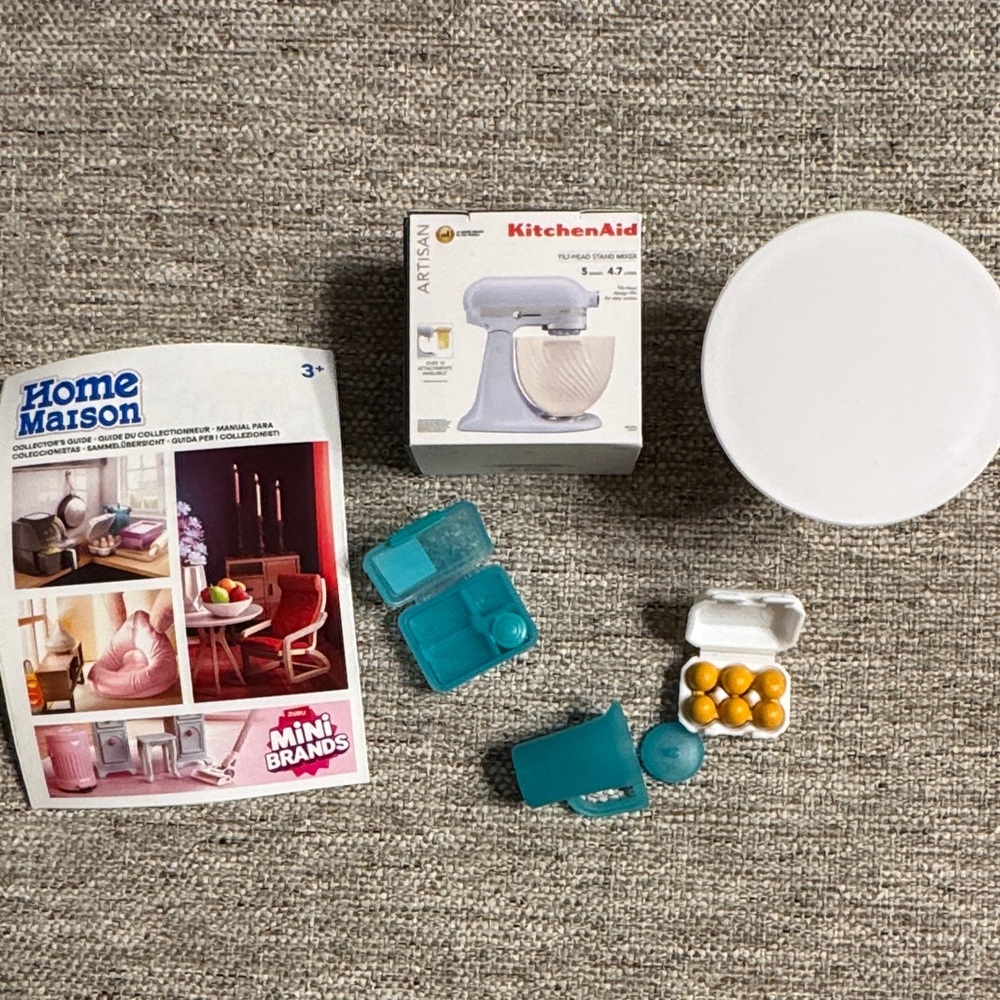 Zuru Mini Brands Home Series